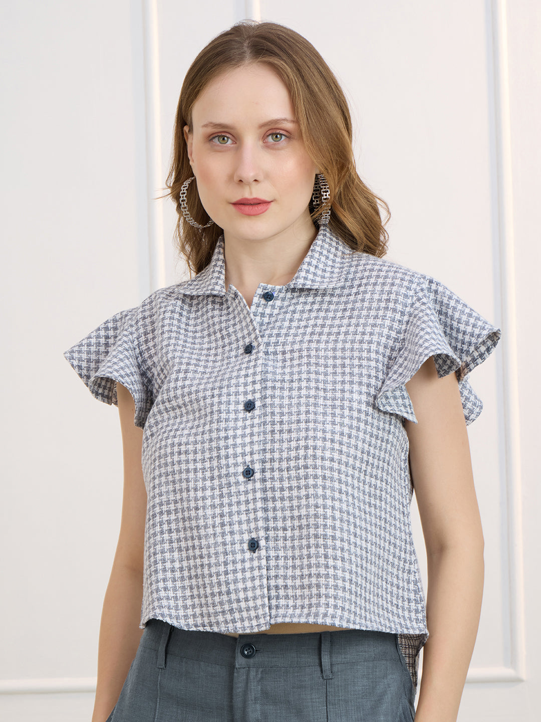 MASHA IN GREY SHORT LENGTH SHIRT