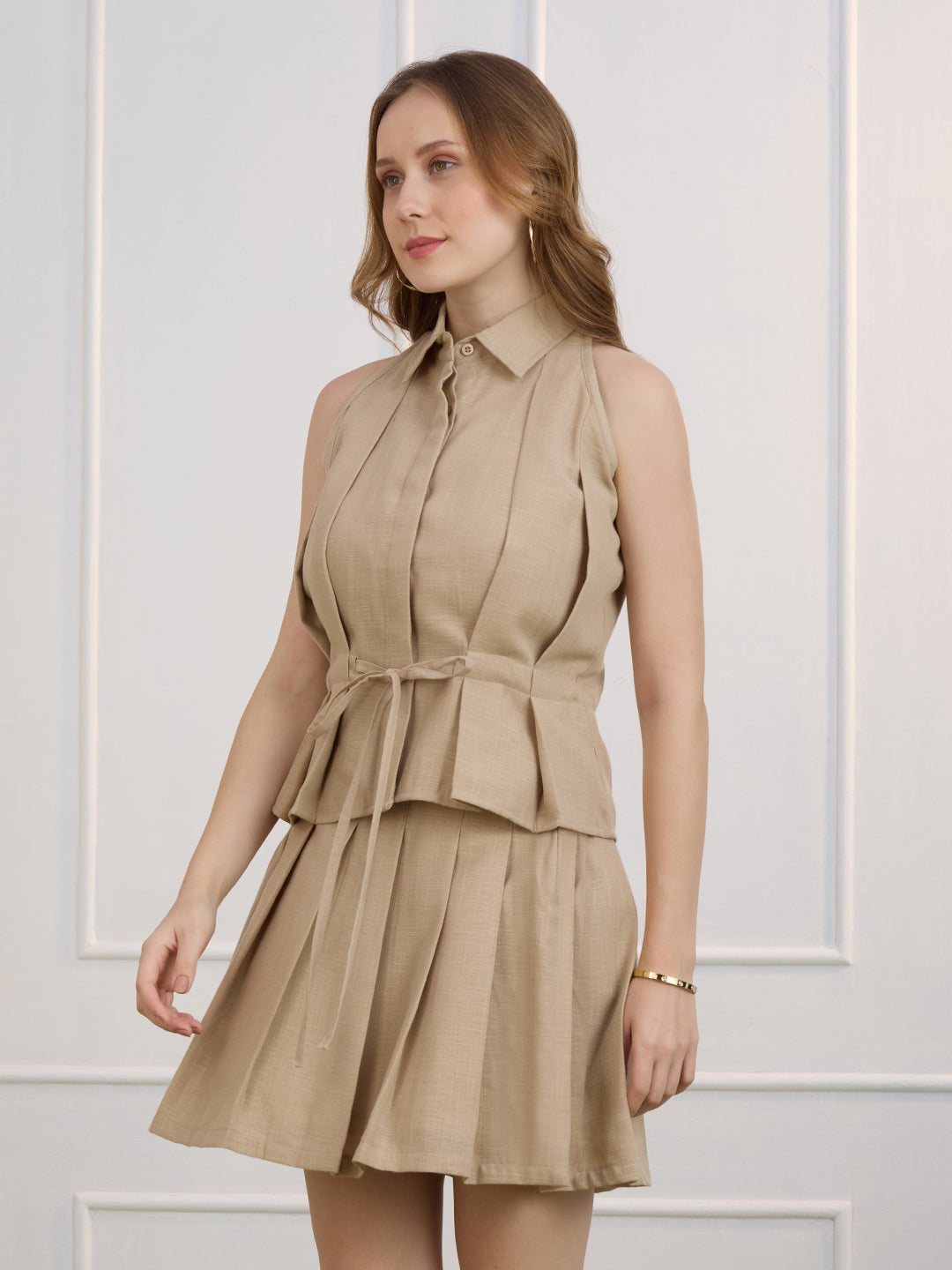 MAYA IN PLEATED BEIGE TOP