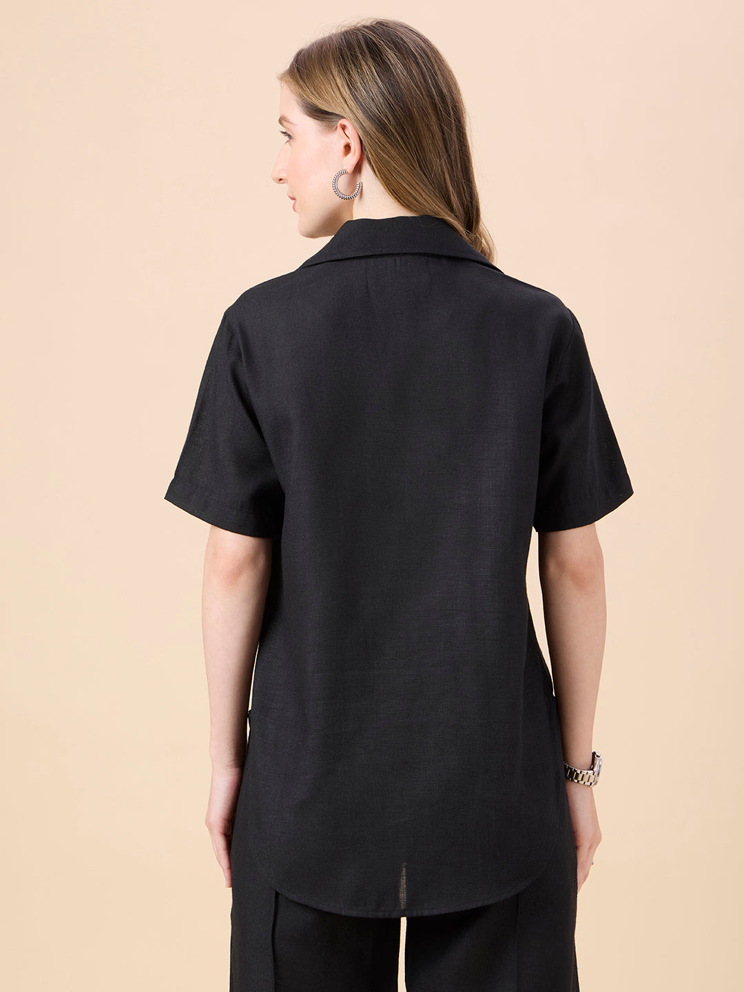 TAYLOR IN CAMP-COLLAR SHIRT WITH POCKETS BLACK