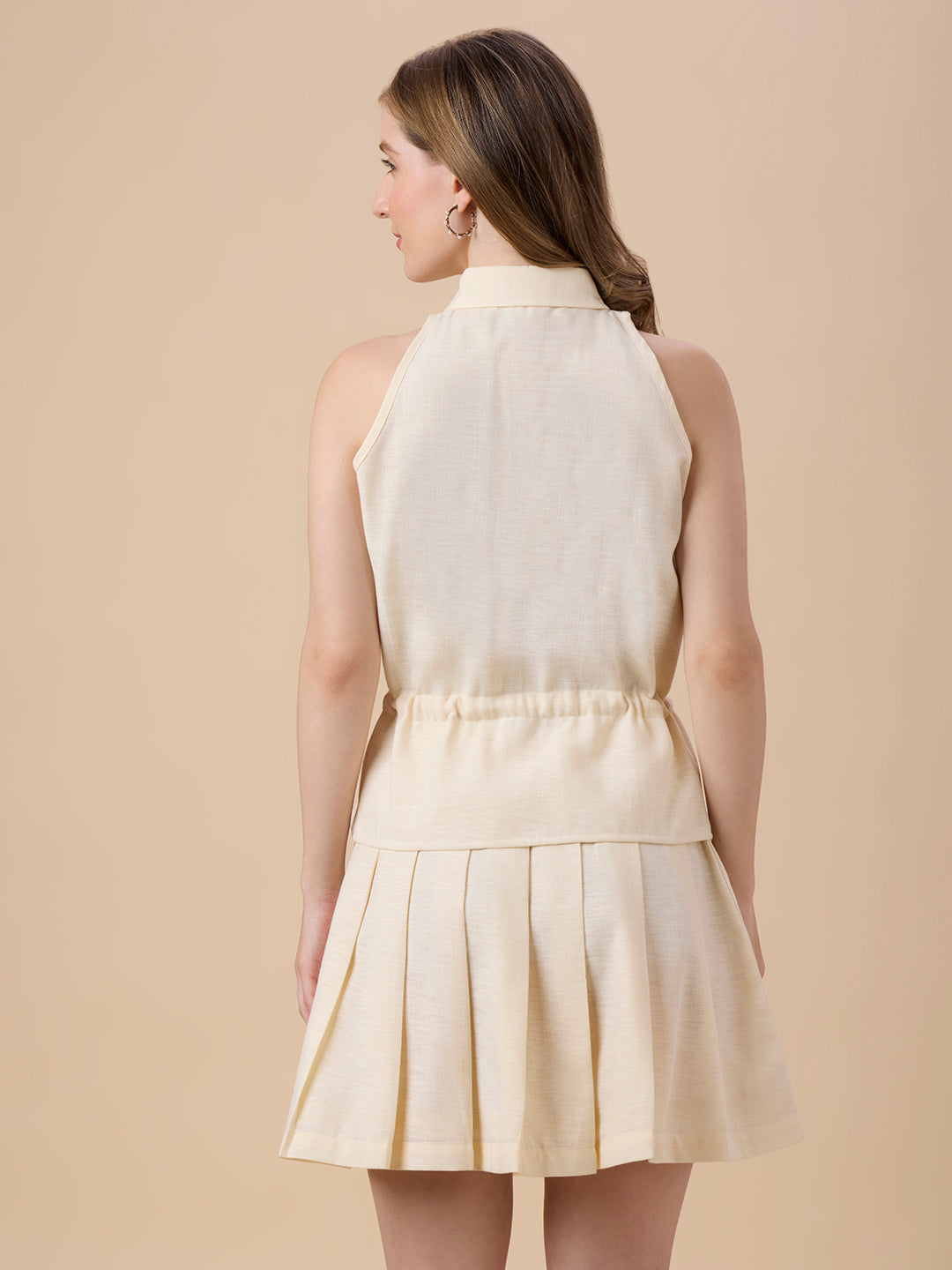 MAYA IN PLEATED CREAM TOP