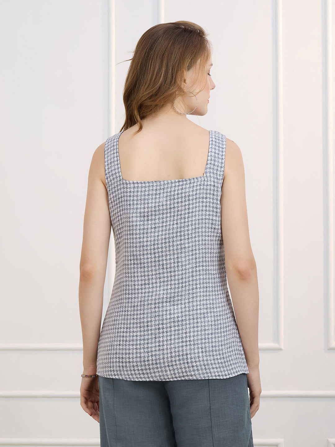 ZIYA IN GREY COLOR SLEEVELESS TOP