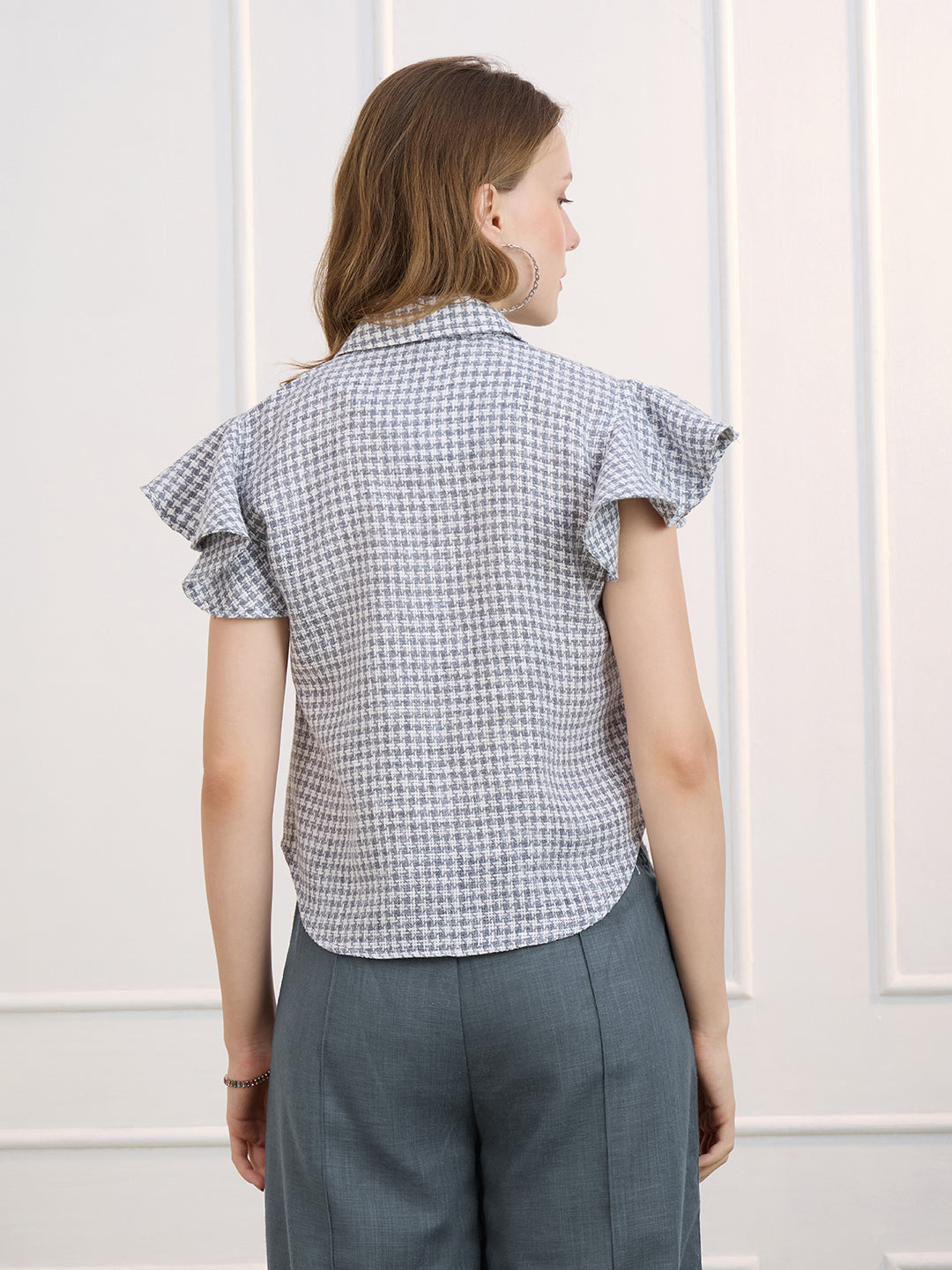 MASHA IN GREY SHORT LENGTH SHIRT