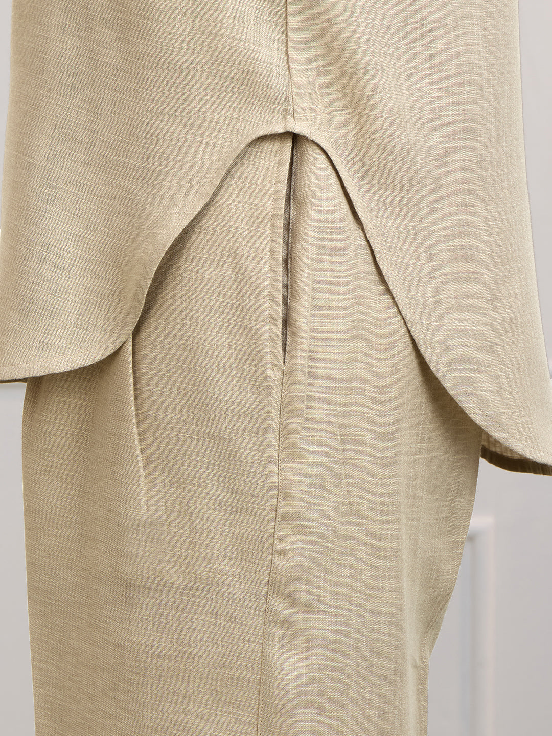 TAYLOR IN CAMP-COLLAR SHIRT WITH POCKETS BEIGE