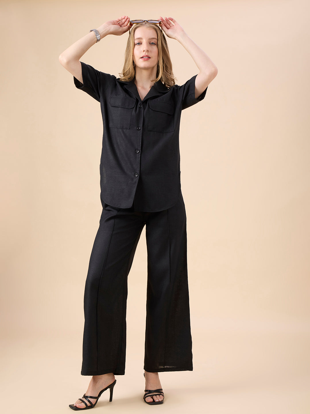 TAYLOR IN CAMP-COLLAR SHIRT WITH POCKETS BLACK