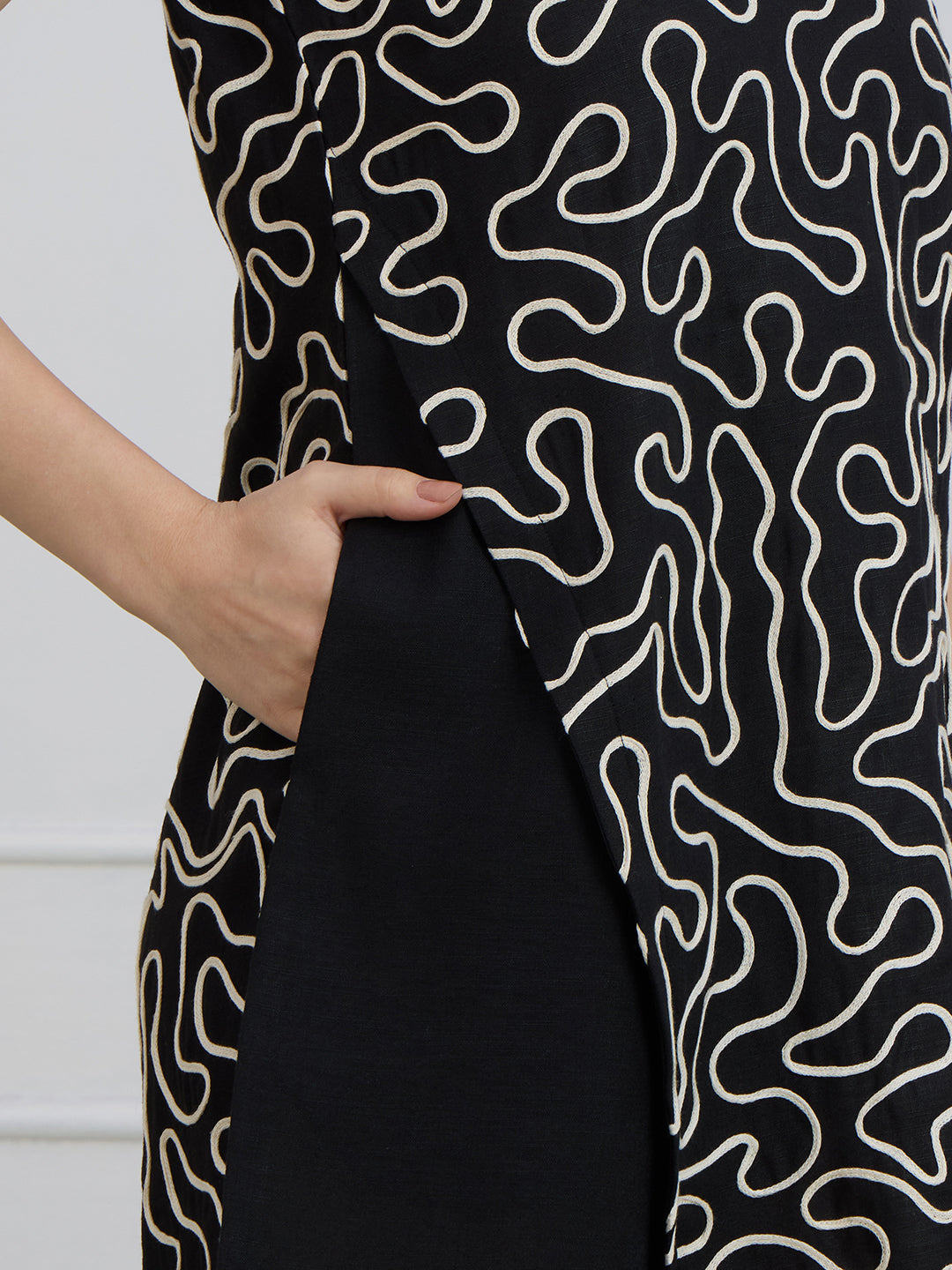 MARRY IN BLACK EMBROIDERED A-LINE DRESS