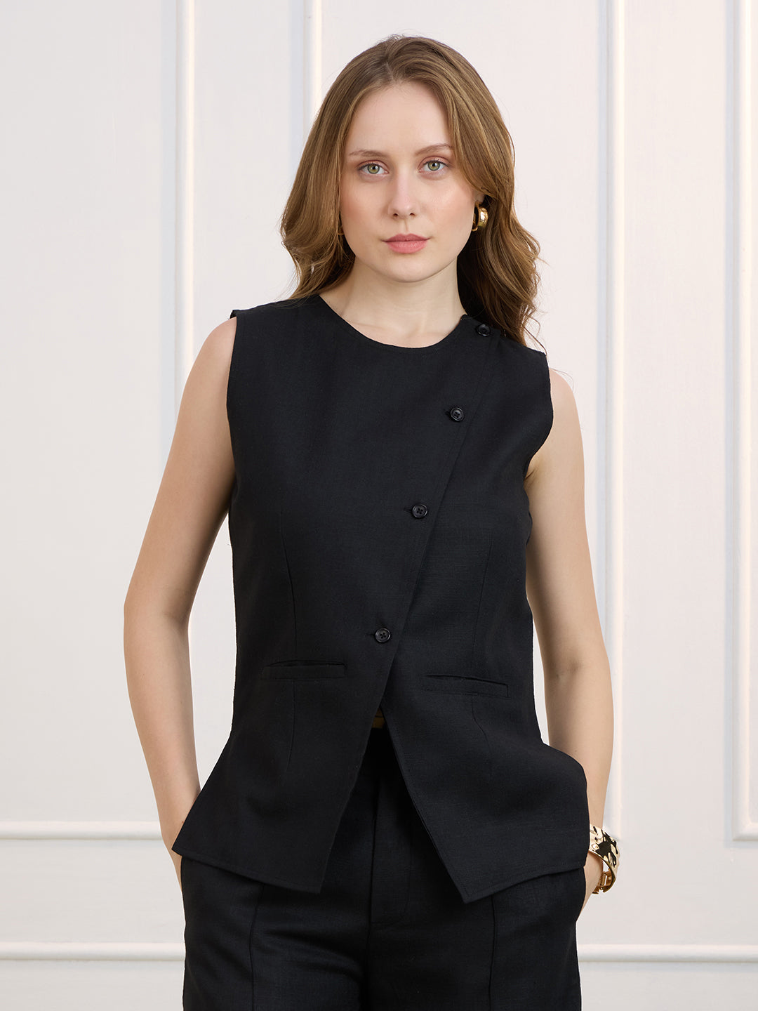 SASHA IN BLACK WAISTCOAT