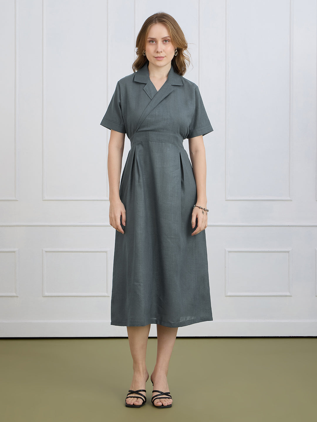 AUDREY IN GREY COLLARED LONG DRESS