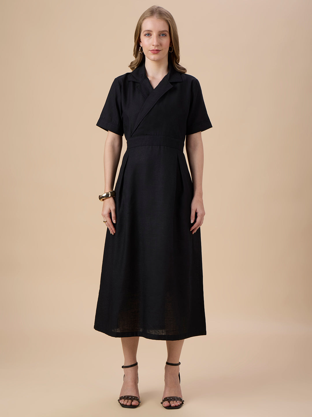 AUDREY IN BLACK COLLARED LONG DRESS