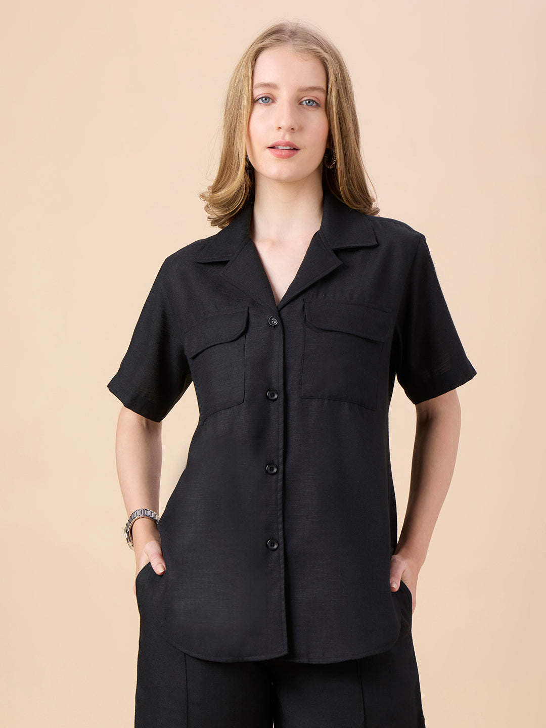 TAYLOR IN CAMP-COLLAR SHIRT WITH POCKETS BLACK