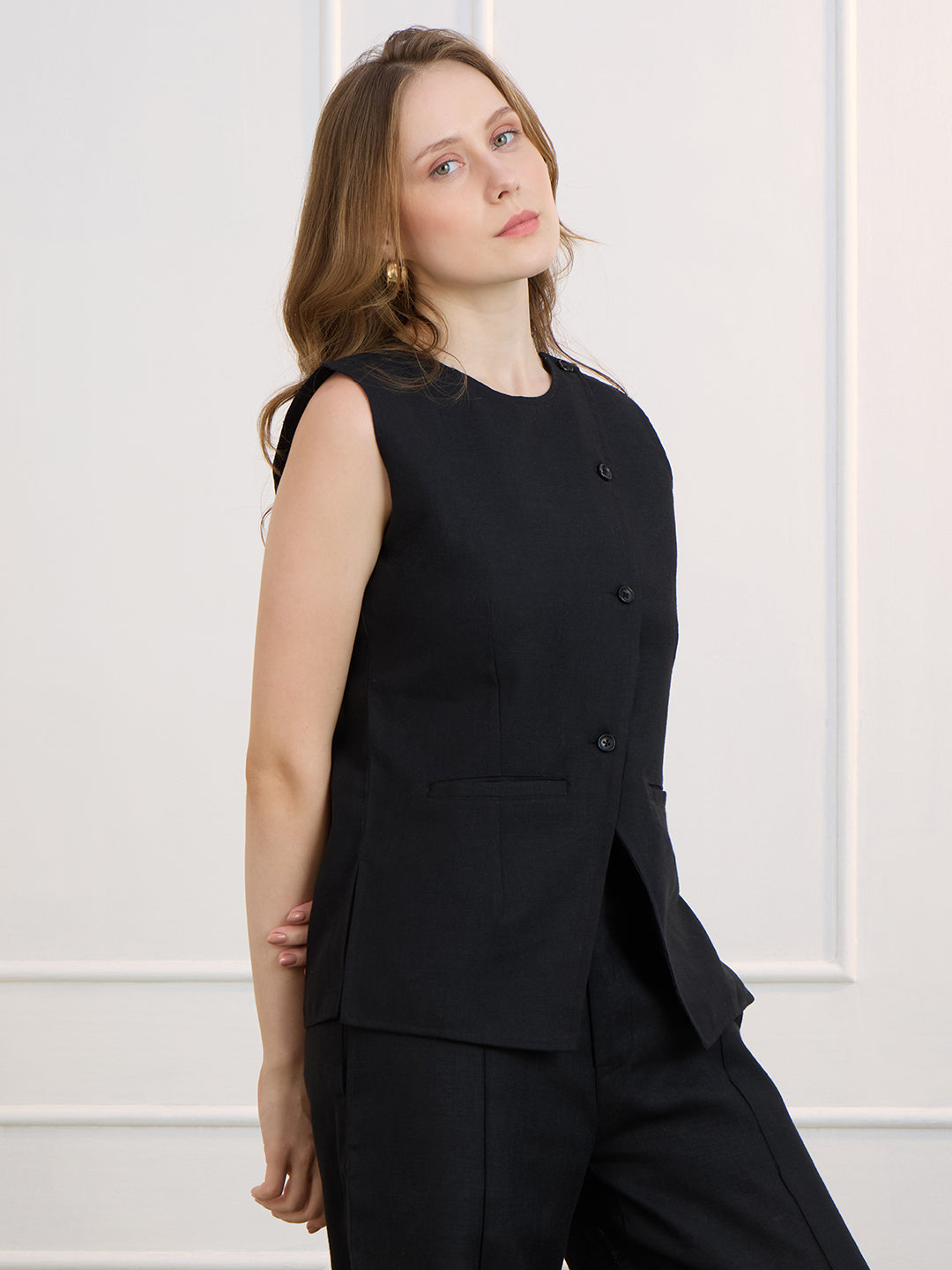 SASHA IN BLACK WAISTCOAT