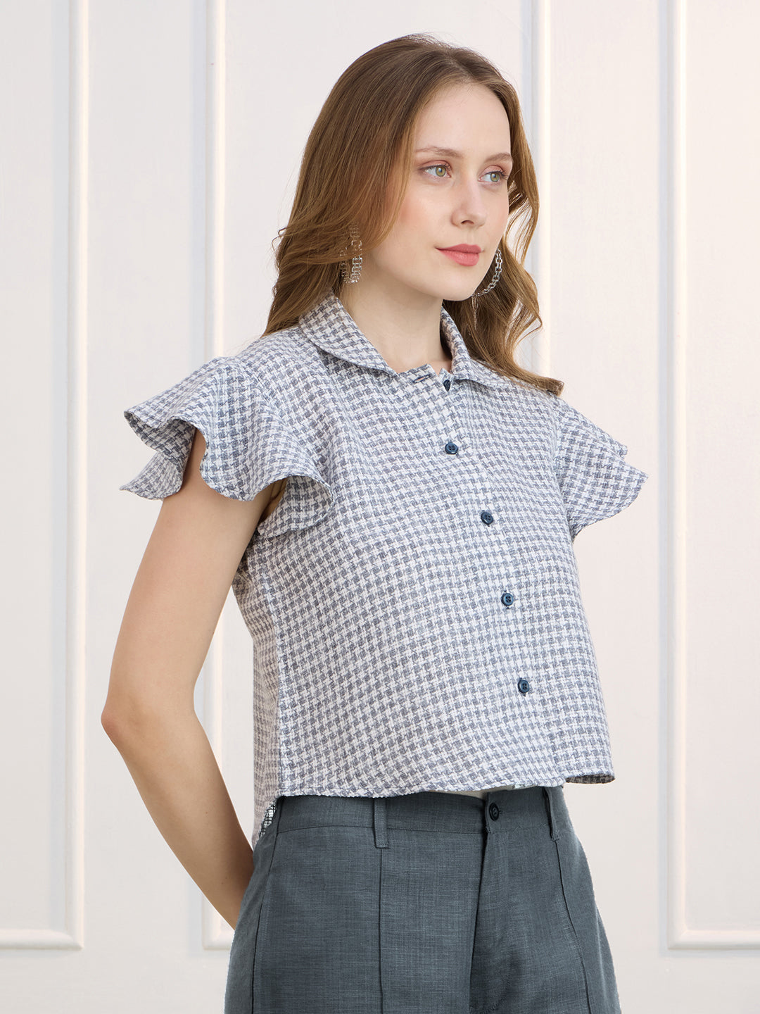 MASHA IN GREY SHORT LENGTH SHIRT