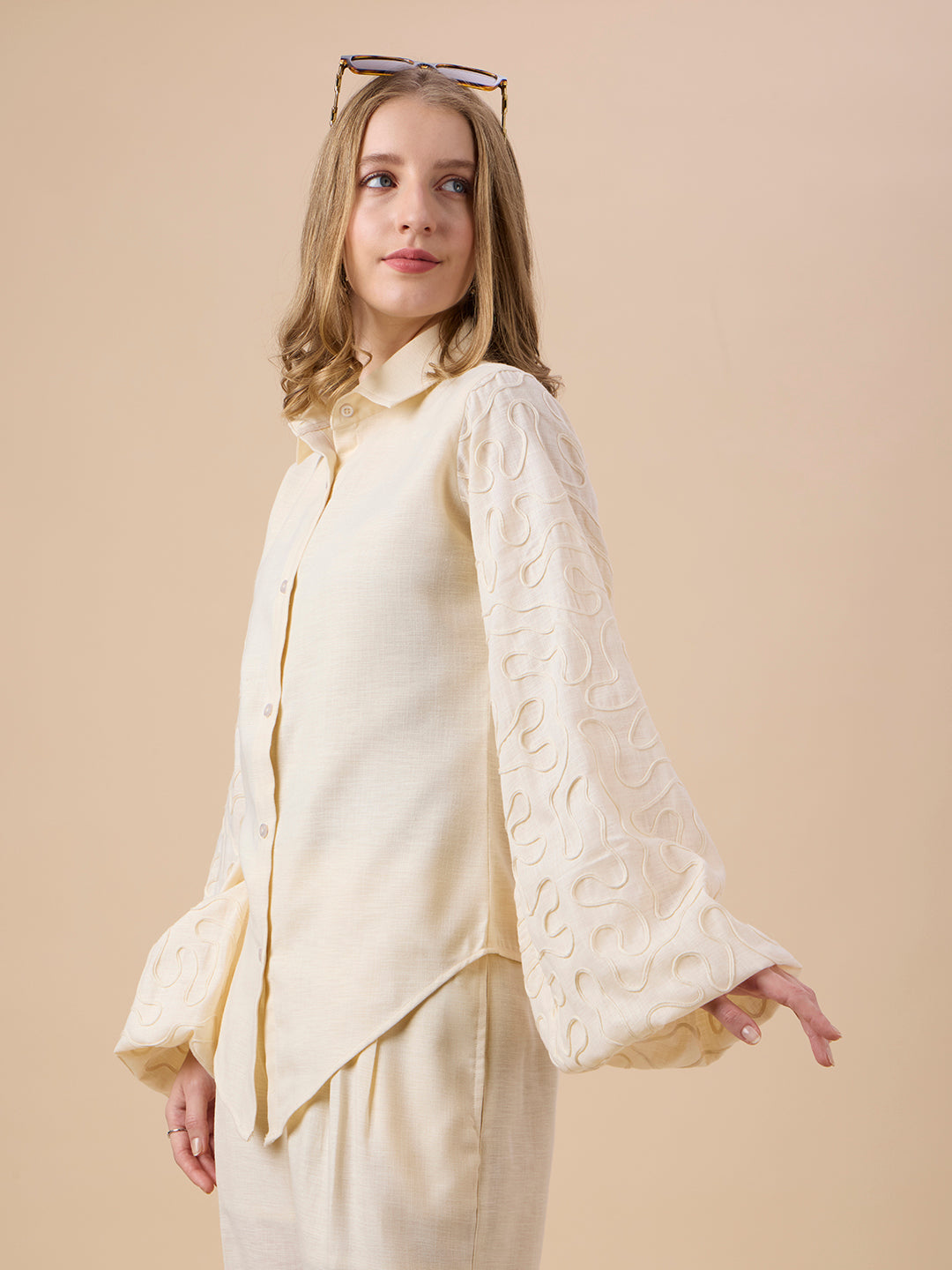 CLARA IN EMBROIDERED BALLOON SLEEVES SHIRT CREAM